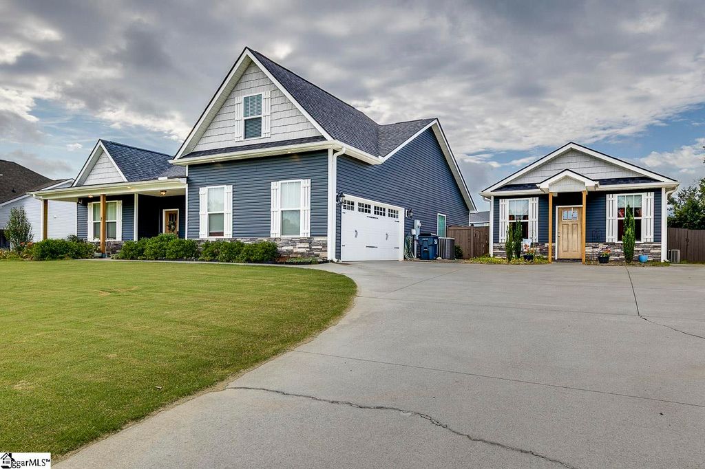 7 Judge Looper Court, Travelers Rest, SC 29690