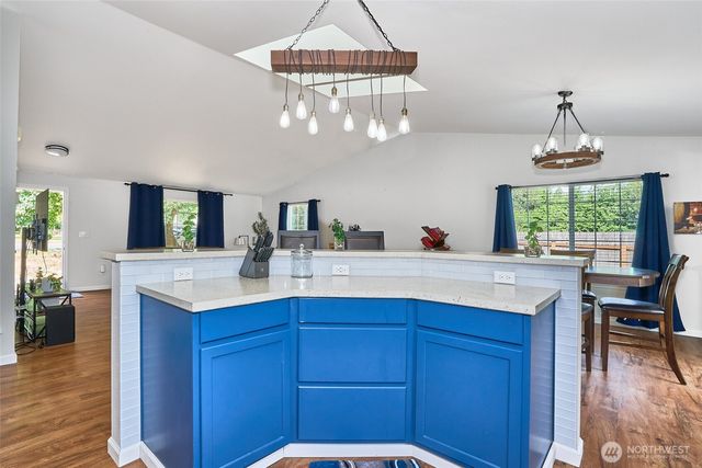 2660 NE Old Belfair Highway, Belfair, WA 98528