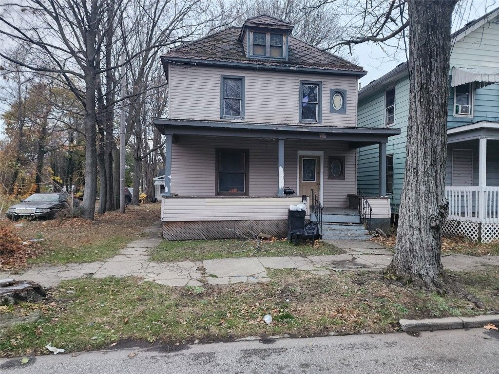 646 E 8TH Street, Erie, PA 16503