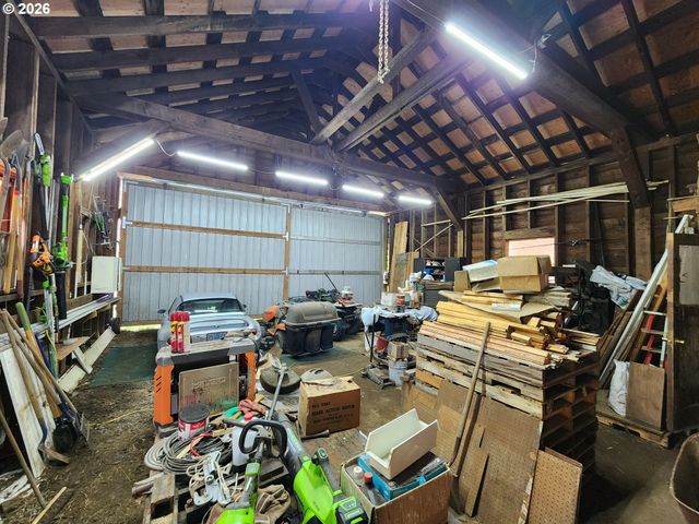 41214 Matt Kampy Rd, Seaside, OR 97138