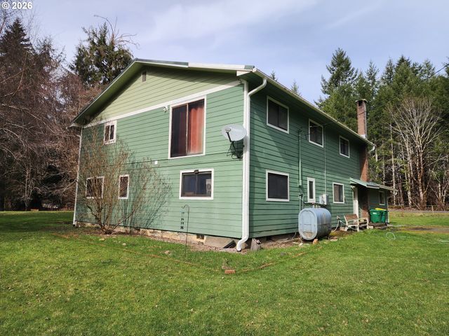 41214 Matt Kampy Rd, Seaside, OR 97138
