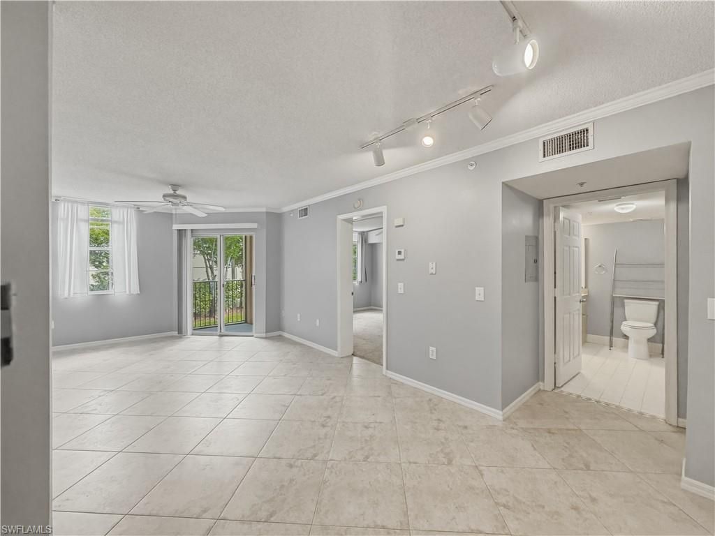 8687 River Homes LN 4207, BONITA SPRINGS, FL 34135 — exterior