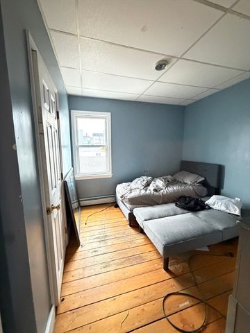 582 Cambridge St, Fall River, MA 02721