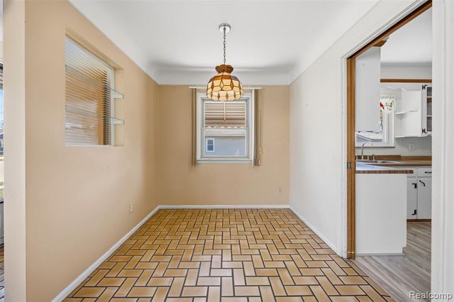 24411 Princeton Street, Dearborn, MI 48124