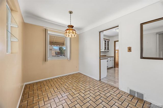 24411 Princeton Street, Dearborn, MI 48124