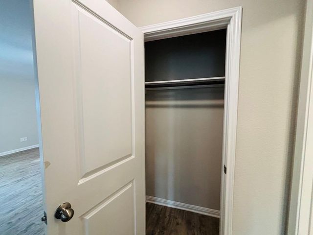 1305 Bear Peak LN, Pflugerville, TX 78660