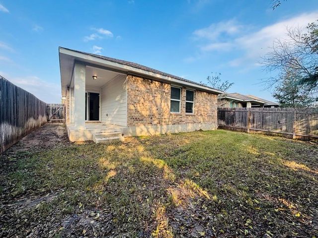 1305 Bear Peak LN, Pflugerville, TX 78660