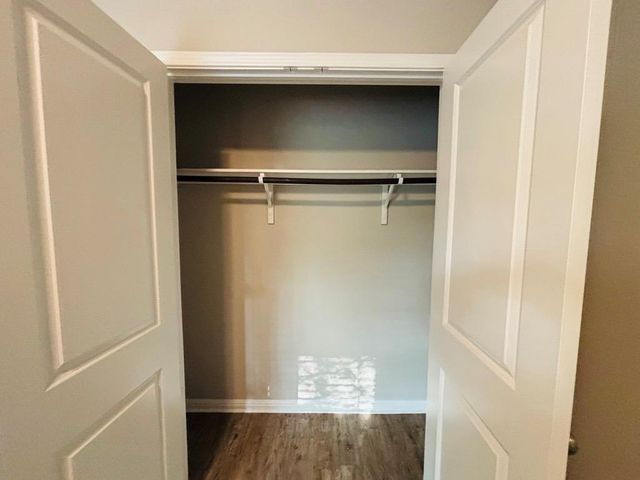 1305 Bear Peak LN, Pflugerville, TX 78660