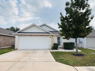 1305 Bear Peak LN, Pflugerville, TX 78660