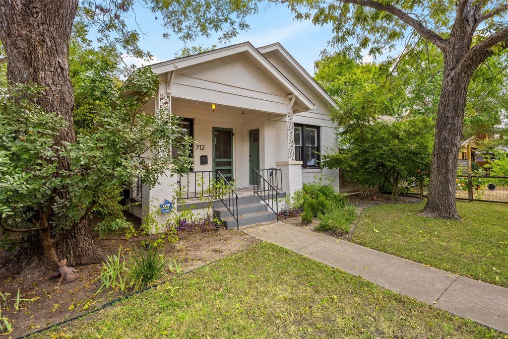 712 Harris Ave 1, Austin, TX 78705
