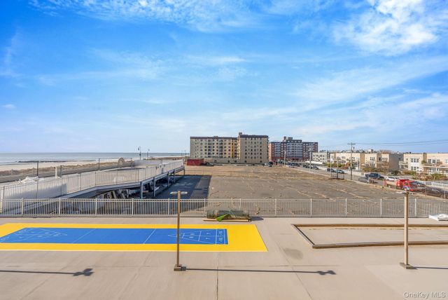 360 Shore Road 3H, Long Beach, NY 11561
