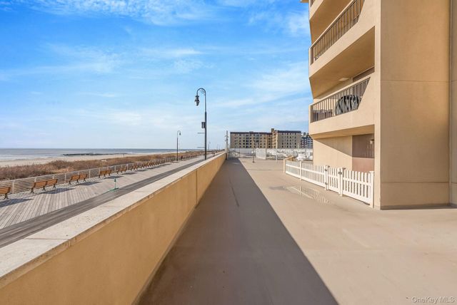 360 Shore Road 3H, Long Beach, NY 11561