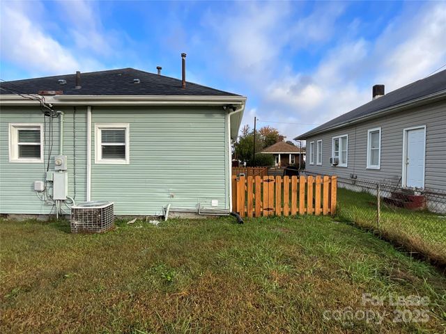 53 Rex Avenue, Gastonia, NC 28054