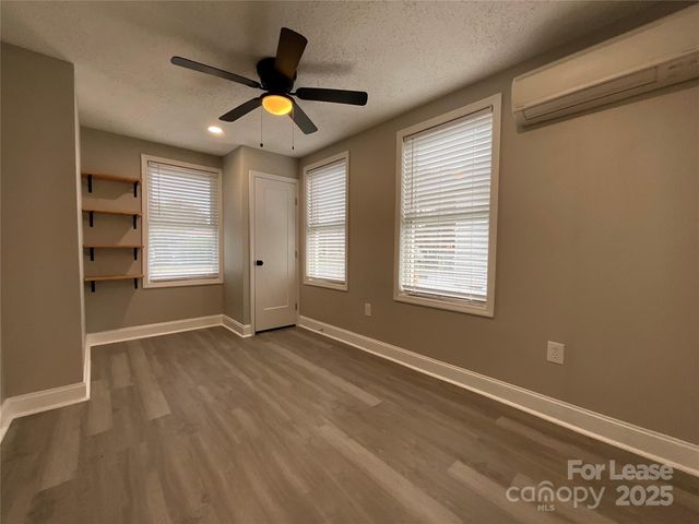 53 Rex Avenue, Gastonia, NC 28054