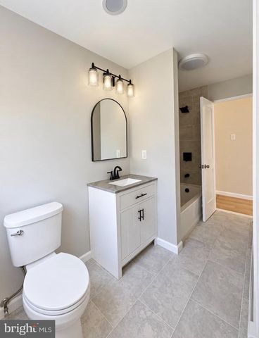 412 NEW JERSEY RD, Browns Mills, NJ 08015