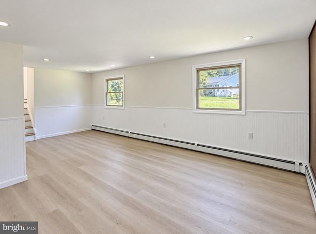 412 NEW JERSEY RD, Browns Mills, NJ 08015
