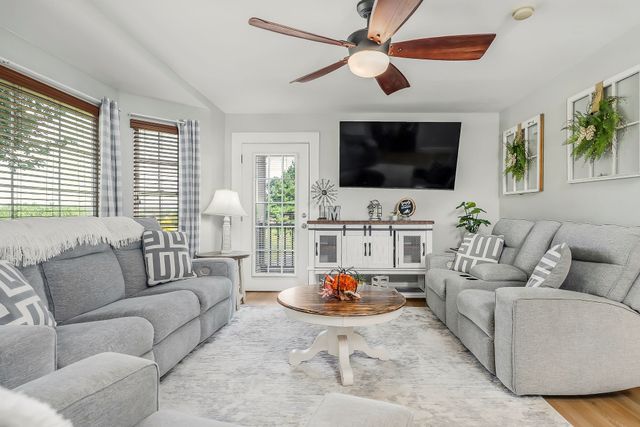 368 Bennett Rd, Sparta, TN 38583