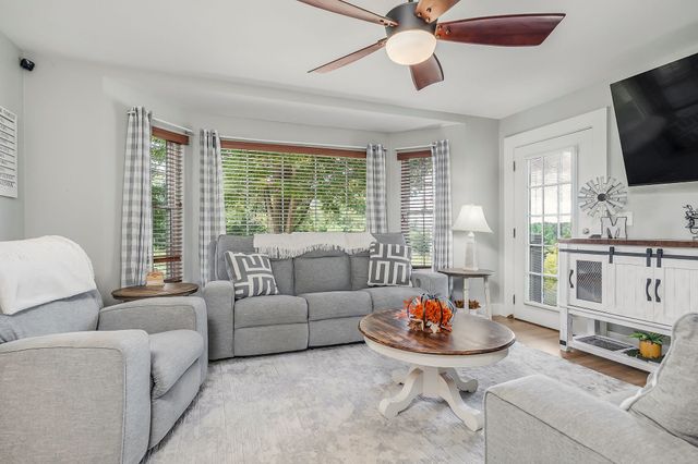 368 Bennett Rd, Sparta, TN 38583