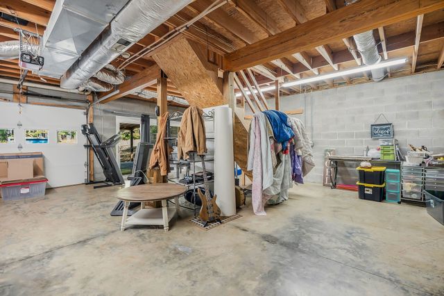 368 Bennett Rd, Sparta, TN 38583