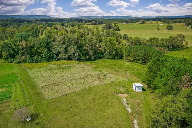 368 Bennett Rd, Sparta, TN 38583