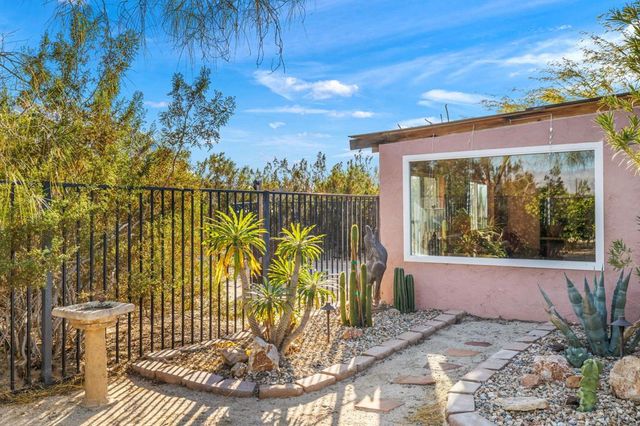 22950 Henry Road, Desert Hot Springs, CA 92241