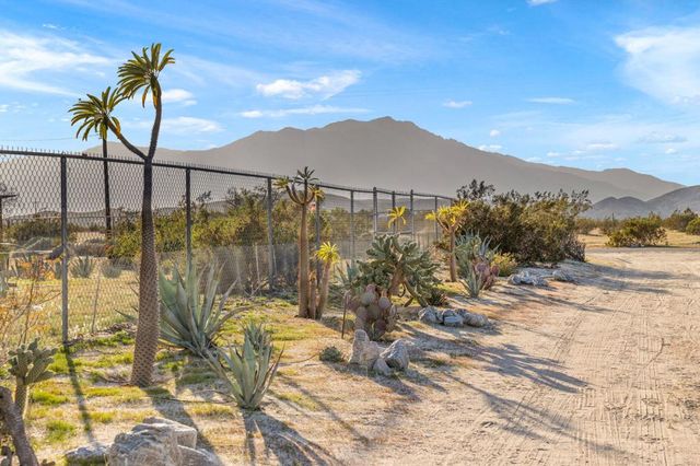 22950 Henry Road, Desert Hot Springs, CA 92241