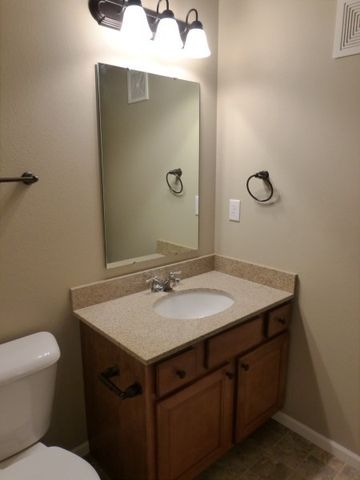 474 Cambria Dr, North Liberty, IA 52317