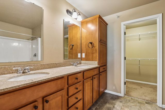 474 Cambria Dr, North Liberty, IA 52317