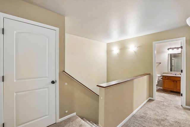 474 Cambria Dr, North Liberty, IA 52317