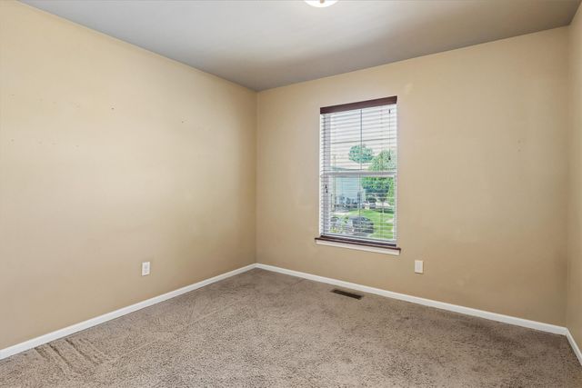 474 Cambria Dr, North Liberty, IA 52317