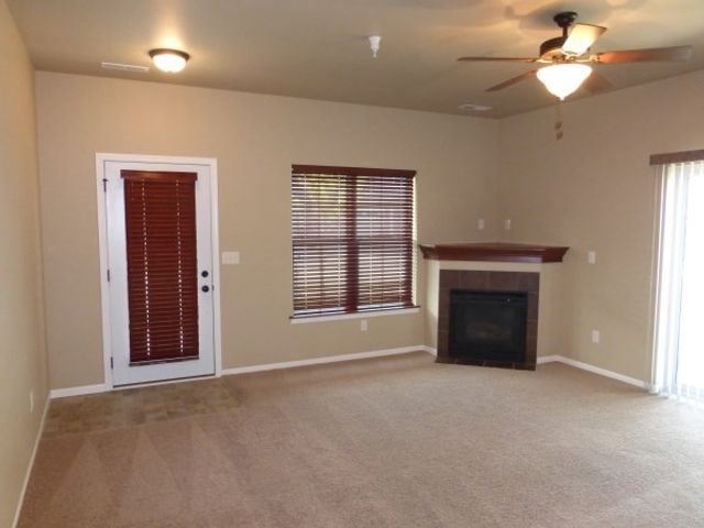 474 Cambria Dr, North Liberty, IA 52317