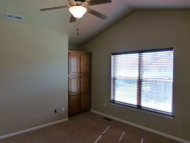 474 Cambria Dr, North Liberty, IA 52317
