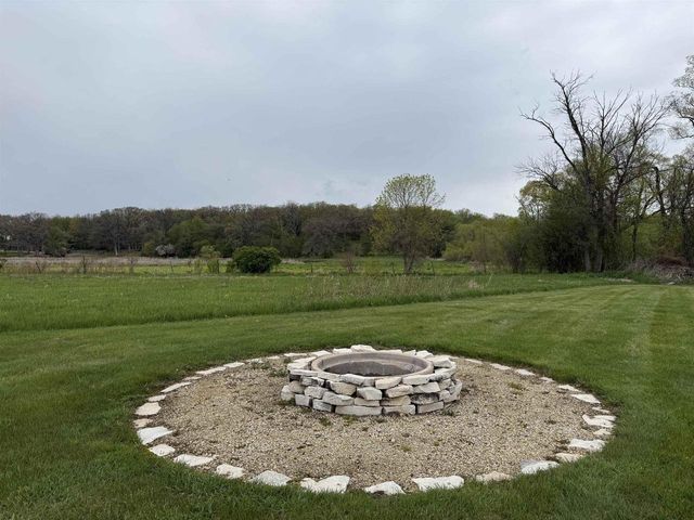 8929 N Serns Road, Milton, WI 53563