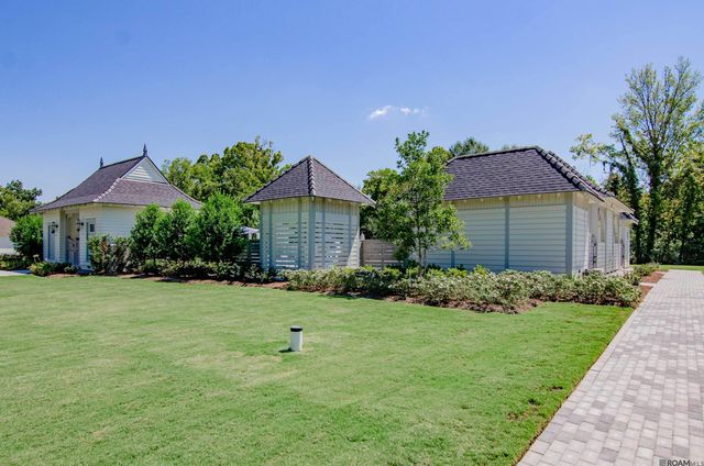 2736 Pointe-marie Dr, Baton Rouge, LA 70820