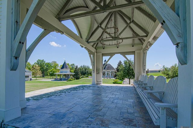 2736 Pointe-marie Dr, Baton Rouge, LA 70820