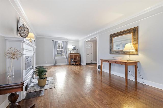 408 W 60TH Terrace, Kansas City, MO 64113