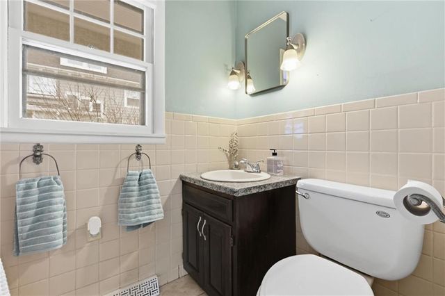 408 W 60TH Terrace, Kansas City, MO 64113