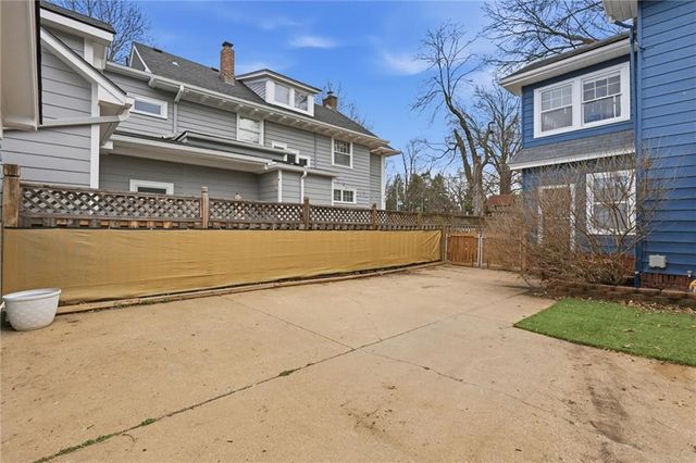 408 W 60TH Terrace, Kansas City, MO 64113