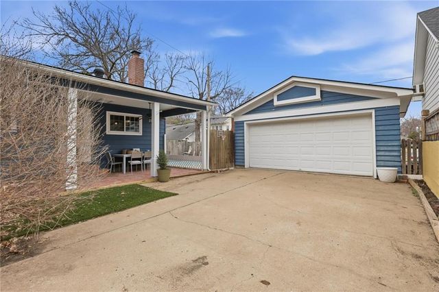 408 W 60TH Terrace, Kansas City, MO 64113