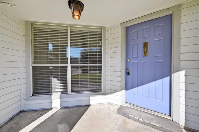 2238 Sentinal Oaks Street, Sugar Land, TX 77478