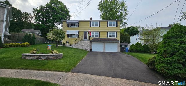14 Cadwell Court 2 floor, New Britain, CT 06053