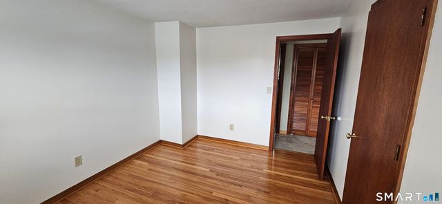 14 Cadwell Court 2 floor, New Britain, CT 06053