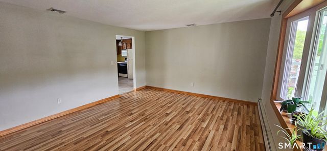 14 Cadwell Court 2 floor, New Britain, CT 06053