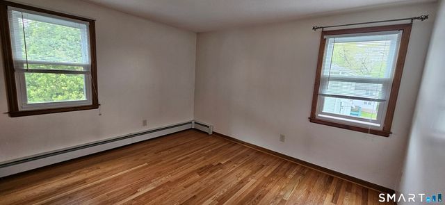 14 Cadwell Court 2 floor, New Britain, CT 06053