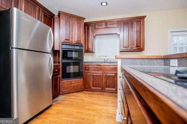 203 Central Heights Drive, Carrollton, GA 30116