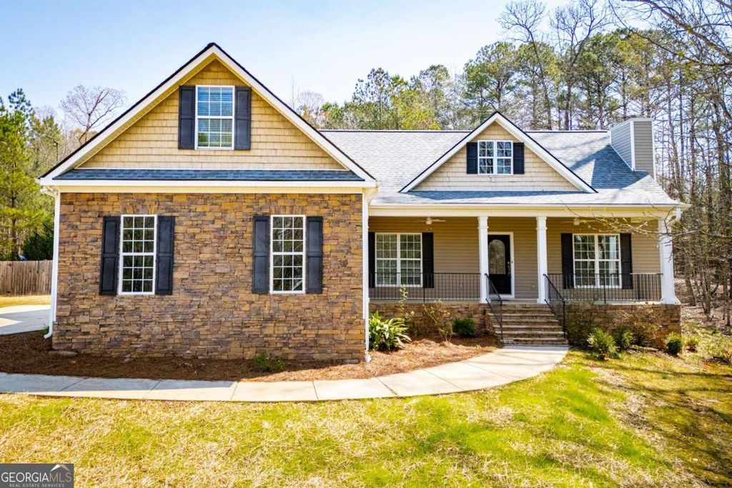 203 Central Heights Drive, Carrollton, GA 30116