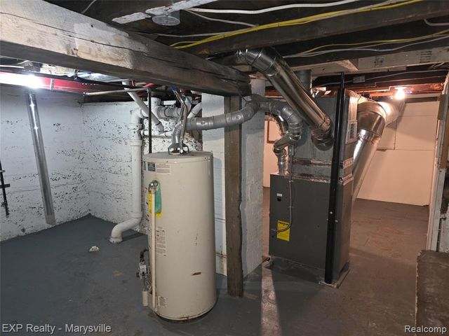 1509 Lincoln Avenue, Port Huron, MI 48060