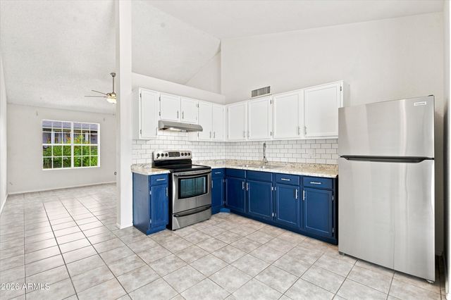 5960 W OREGON Avenue 119, Glendale, AZ 85301