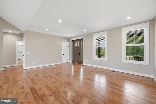 9014 MONUMENTAL MILLS RD, Rixeyville, VA 22737