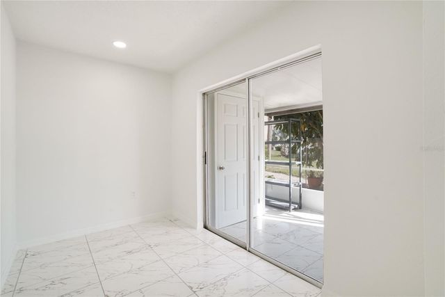 4013 LAKE BAYSHORE DR 107, Bradenton, FL 34205